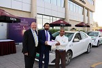 RAK Hospital offers Iftar meals to hundreds of taxi drivers