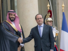 الرئيس الفرنسي يستقبل ولي ولي العهد في قصر الإليزيه