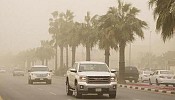 Massive dust storm envelopes Riyadh
