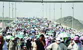 Pilgrims stream out of Mina as Haj 2015 ends