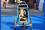 صبي ذو الإثنا عشر عاماً من ذوي الاحتياجات الخاصة يشارك في ماراثون دبي 2016