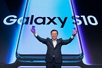 تحتفي الهواتف الجديدة في سلسلة  Galaxy بـ10 سنوات من الابتكار  