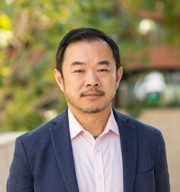 Professor Eric Xing, MBZUAI President and University Professor